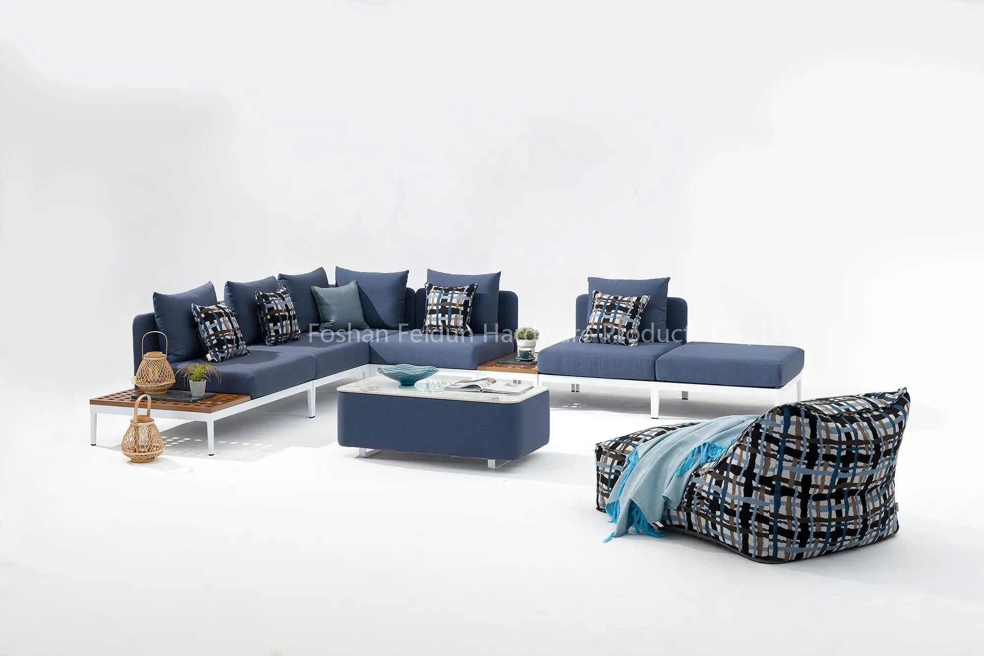 7-Piece Modern Style Outdoor Patio Furniture Set  Manual Was All-Weather Sofa hable Cushions Glass Table Poolside Backyard Use