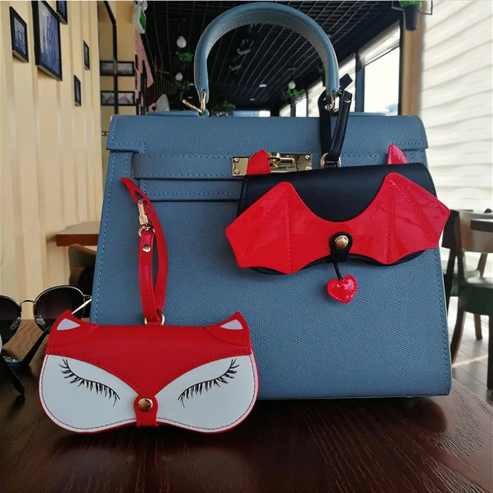 
Ins new fashion portable glasses case sunglasses protective cover sunglasses clips multi-function bag pendant 