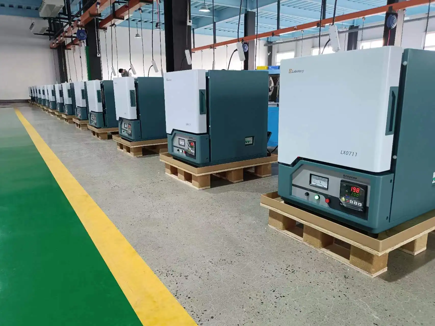 lab 36l box type ceramic 1200 celsius degree heater high temperature Resistance muffle furnace price