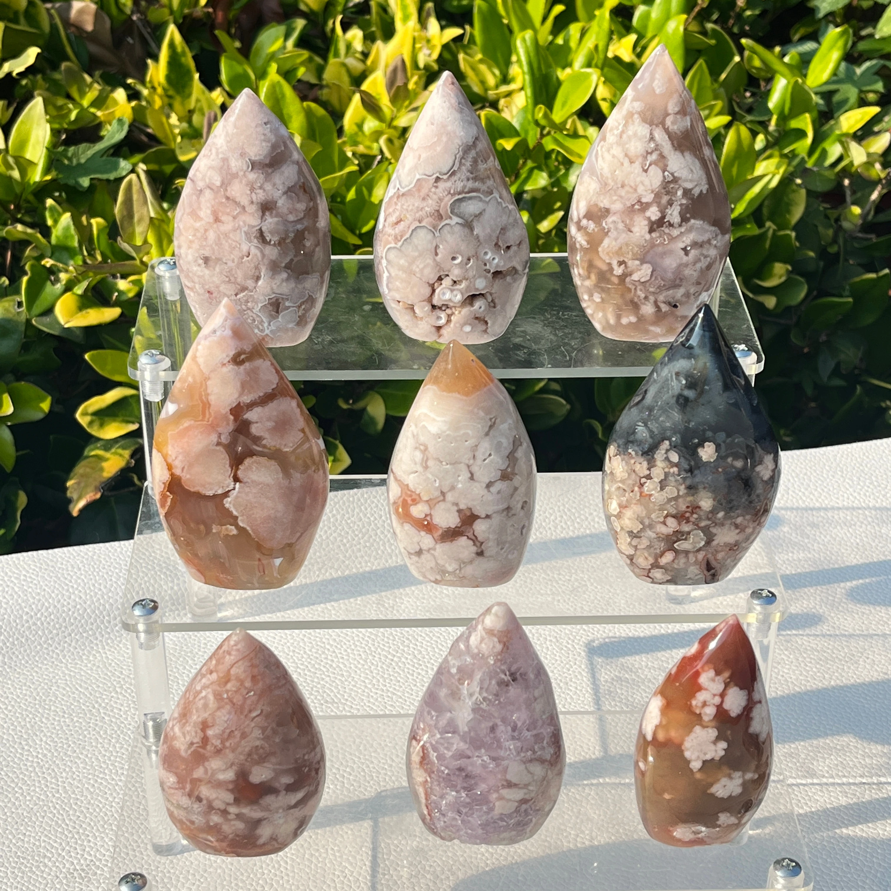 Wholesale Fanshi Natural Pink Flower Agate Teardrop Gemstone Polished Flame Crystal Crafts for Home Decoration Healing Gift