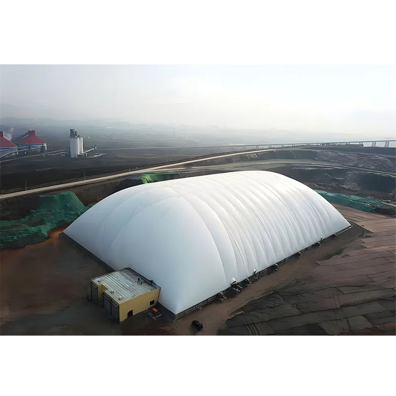 Надувная купольная палатка с мембранной конструкцией