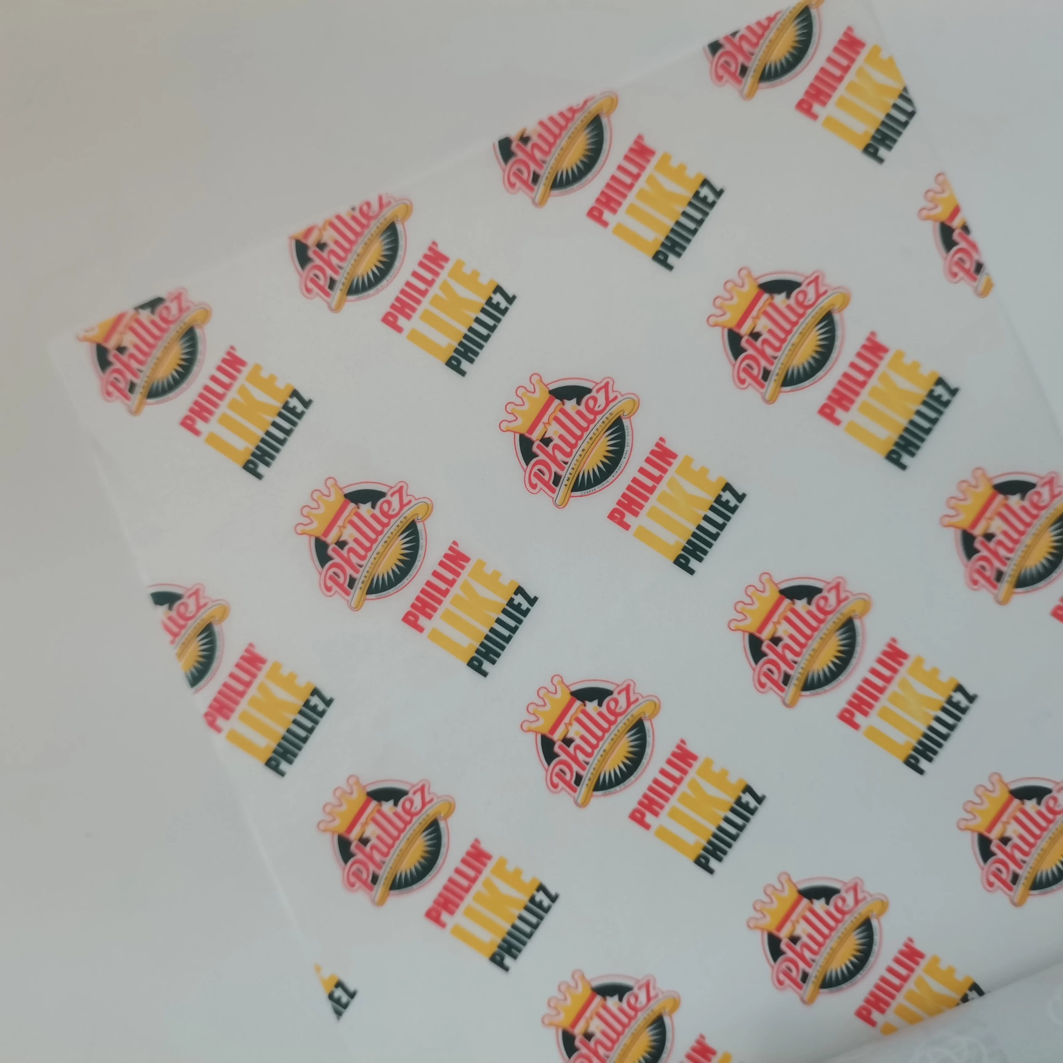 Low MOQ Wholesale Wrapping Paper Custom Tissue Paper Printed Logo 17 gsm for Clothes Shoes Food Packaging