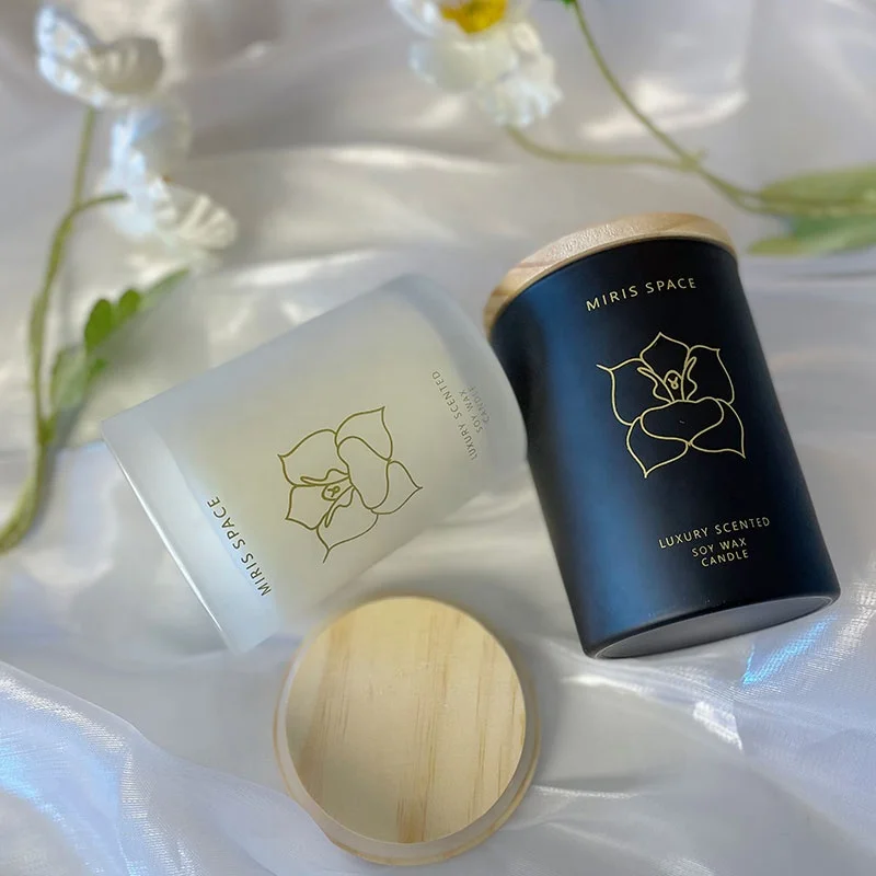 Tobacco Whiskey Scented Smoke Glass Top Wooden Scented Candle Lid Frosted Glass Candles White And Black