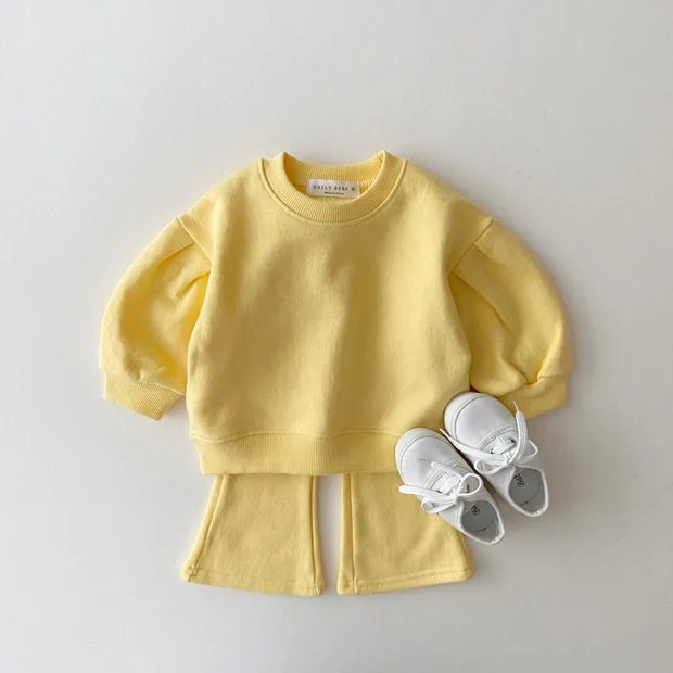 Korean Style Girls Clothes Set Fashion Solid Sweatshirt Top Flare Pants Suit Newborn Toddler Clothing Tracksuit Sets Streetwear