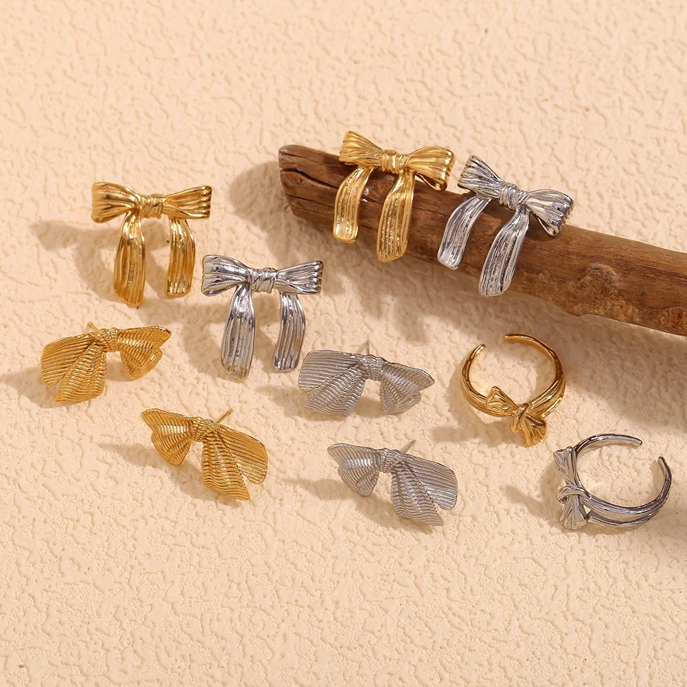 Набор украшений из нержавеющей стали