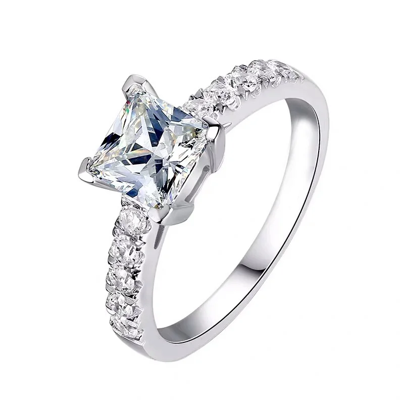 Customized Platinum / 18K Solid Gold 1.2/2/3/4/5 Carat Emerald Cut Solitaire D Moissanite Engagement Wedding Bridal Ring Jewelry
