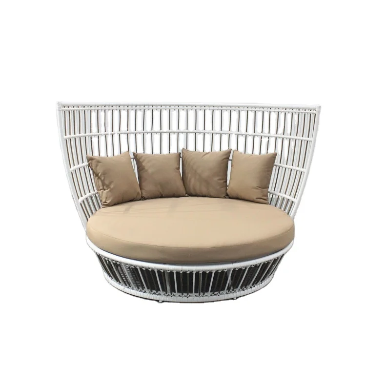 Outdoor patio luxury rattan high back big round sun bed