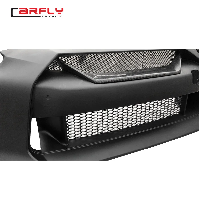 For Nissa n GTR R35  Carbon Fiber Front Bumper With front lipand hood for  2017 2018