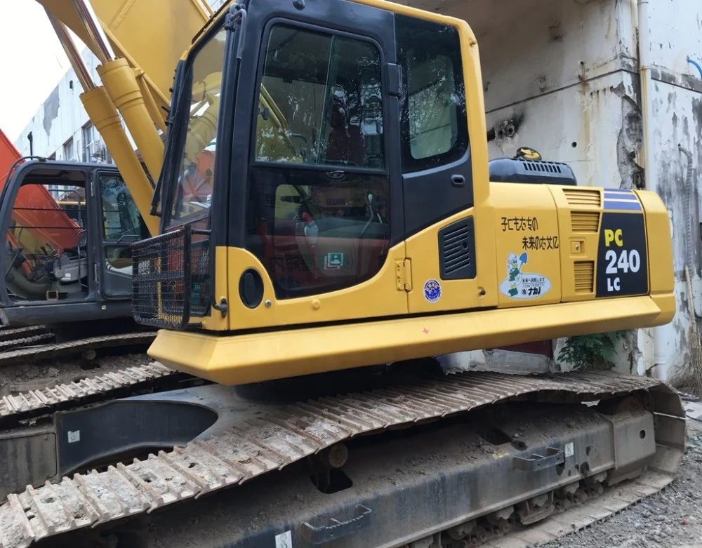 USED EXCAVATOR DIGGER  Komatsu PC240-8  SECOND-HAND DIGGER   GOOD CONDITION LOW PRICE FOR SALE AND LOW FAILUER RATE  90% NEW