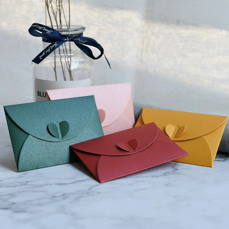 Recyclable Custom Heart Shaped Clasp Brown Kraft Paper Envelope Mini Envelopes Gift Card Envelopes