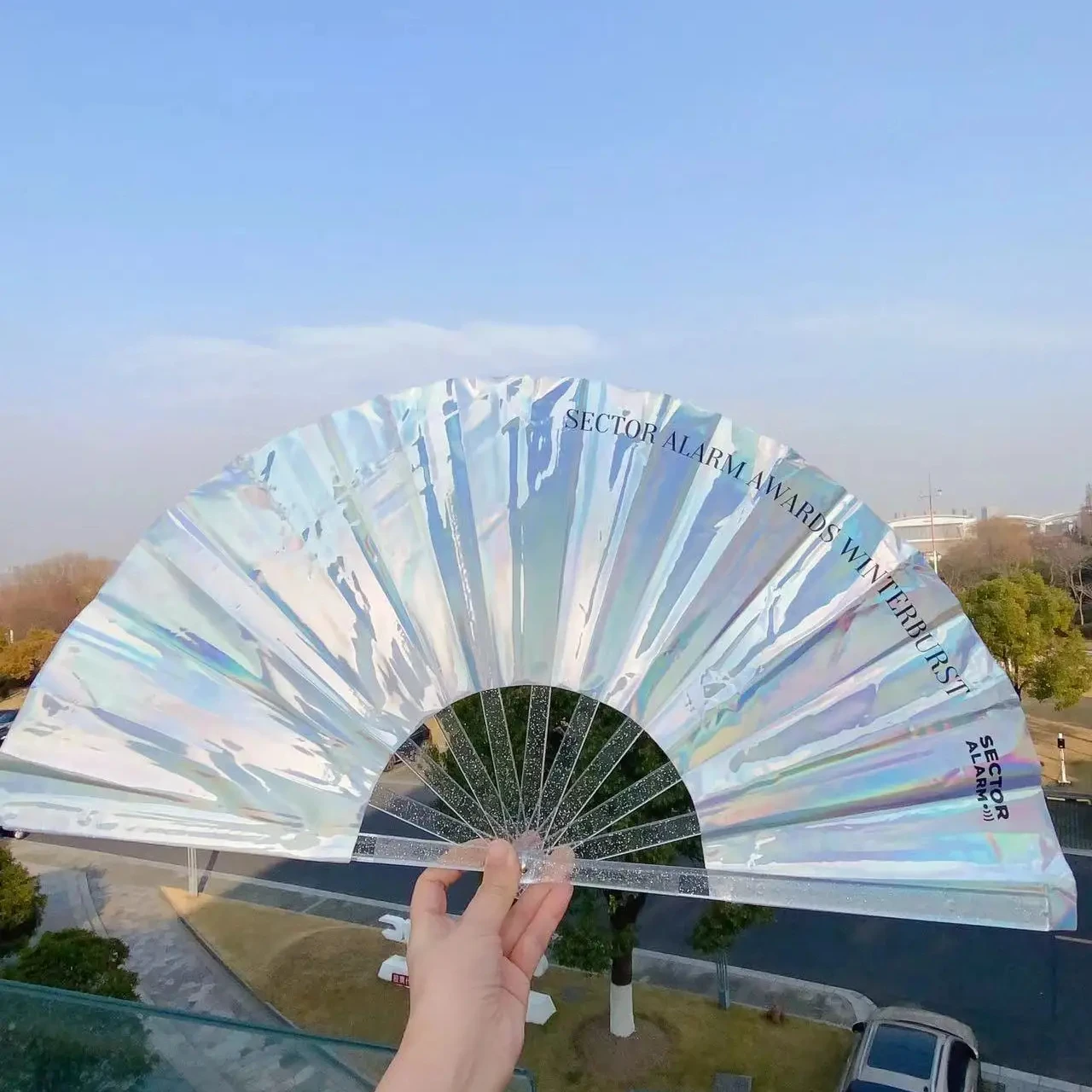 Hot Selling PVC laser film fan hand Silver color Chinese Ancient Wedding Party Plastic hand folding fan