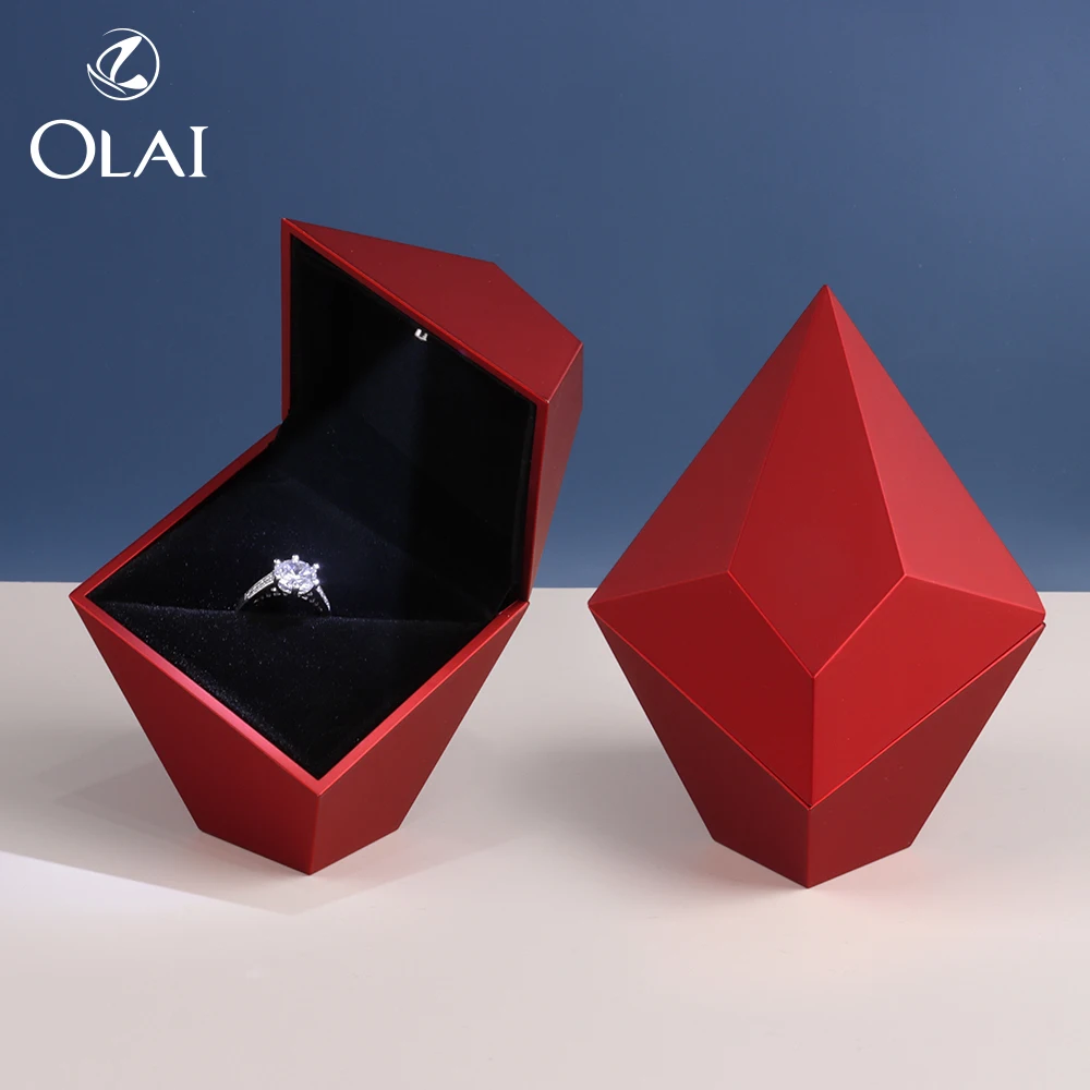 Olai Special Cutting Stone Diamond Shape Fancy LED Light Touch Lacquer Painting Ring Jewelry Gift Packaging Box