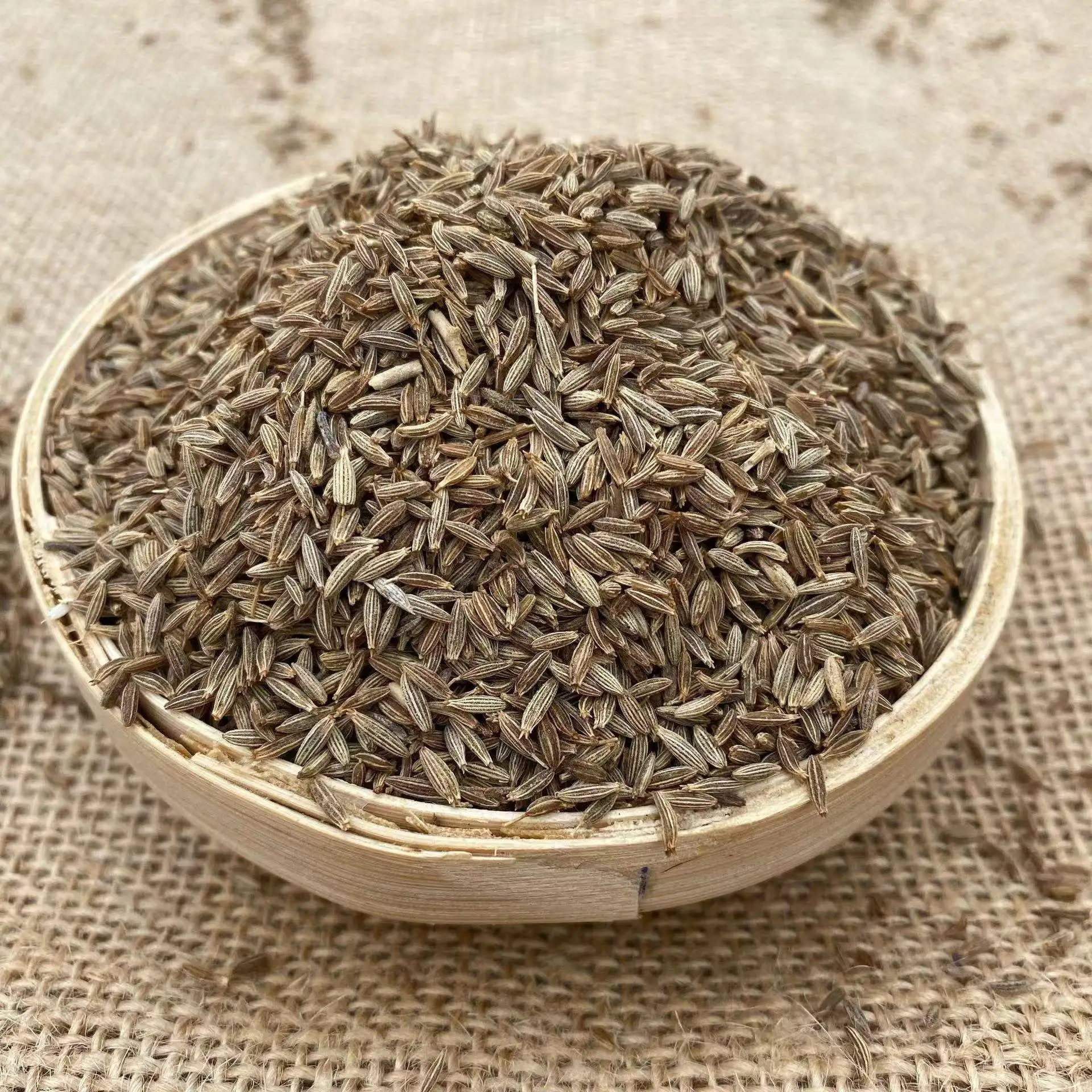 Selling 100% Pure Organic Cumin Chili Pepper Spice and Herbs from Wholesale Price for Export Sale