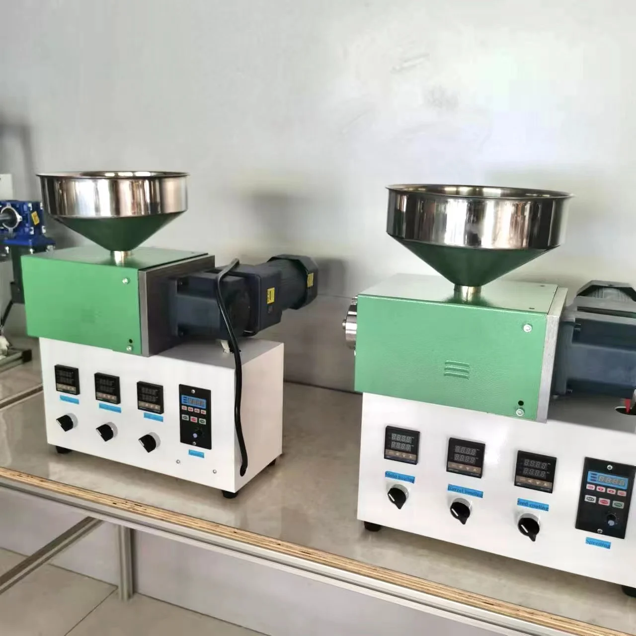 CT30/16 mini conical twin screw extruder small desktop laboratory plastic pvc wpc twin screw extrusion machine