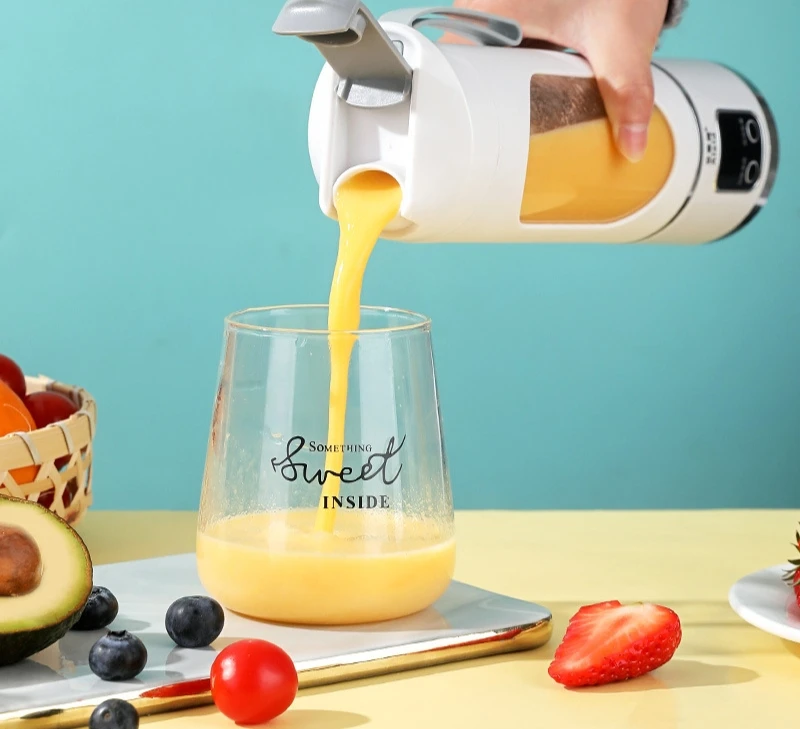 Portable Blender - Personal Blender USB Rechargeable - Mini Blender - Traveling Fruit Veggie Juicer Cup for Home, Sport, Office