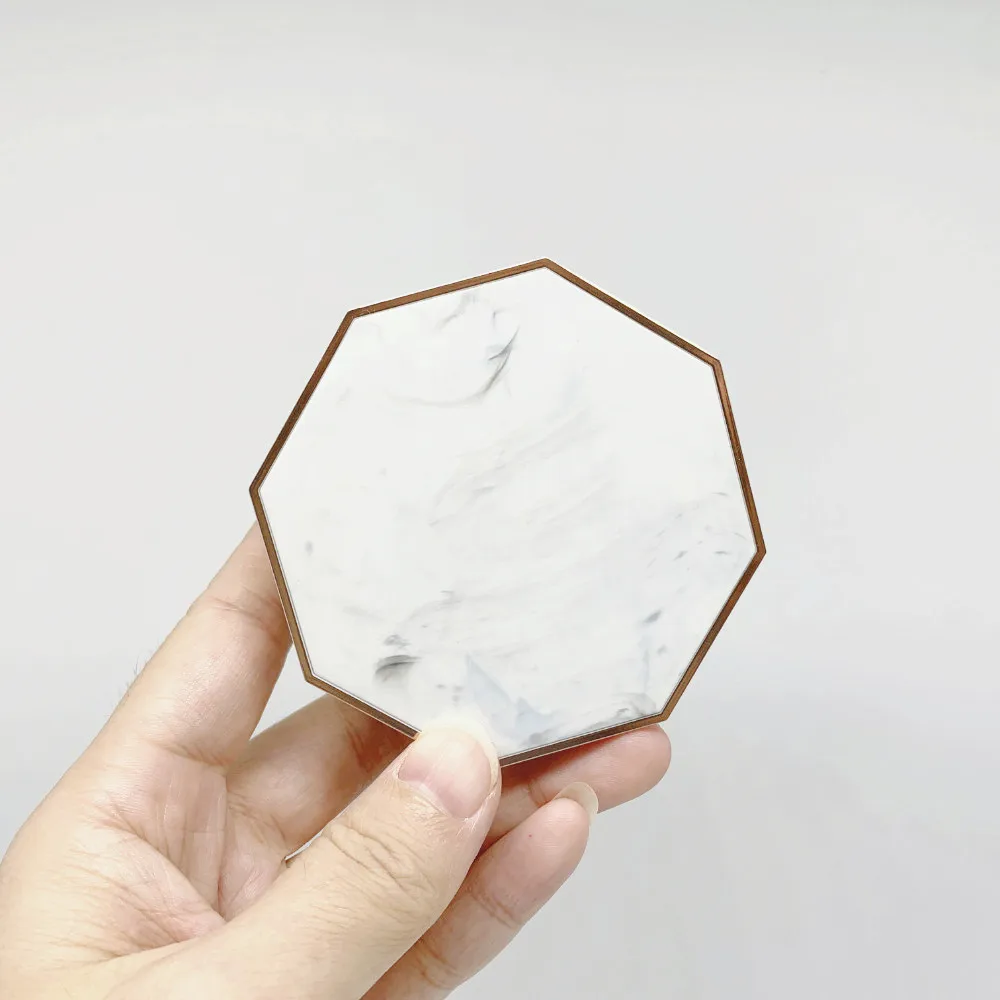 
Custom White Octagon Shape 15 g Empty Powder Compact Case with Private Labels 