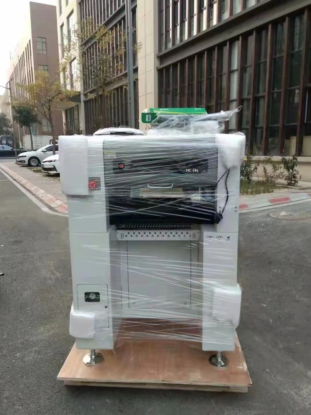 Automatic SMT chip mounter desktop smd pick and place machine H4 for 0201