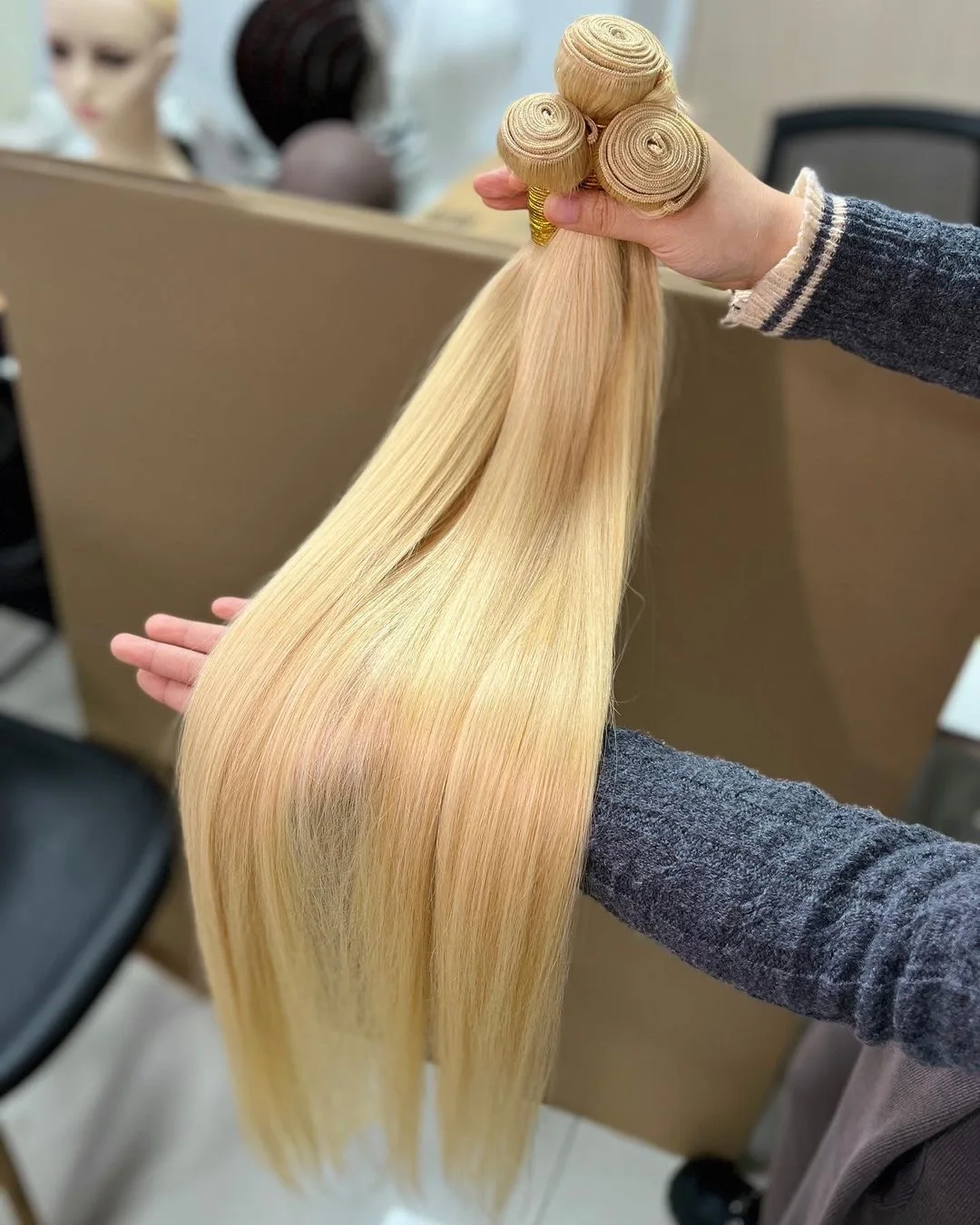 body wave 613 virgin human hair bundles color raw indian hair single donor natural straight blonde cuticle aligned hair 613