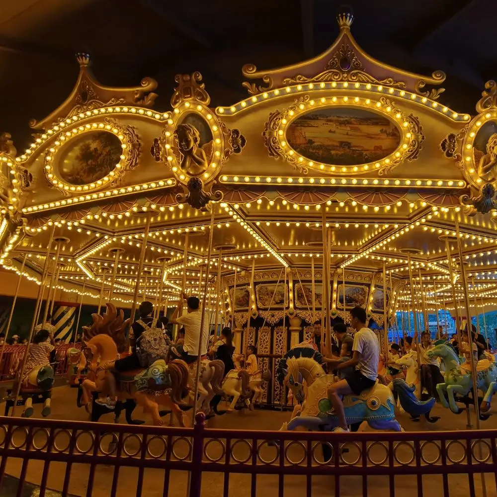 
Most popular kids amusement equipment rides luxury merry go round carousel for sale 
