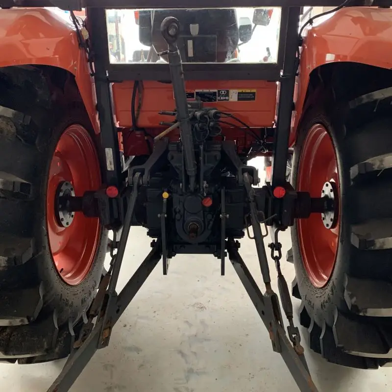 Сельскохозяйственные б/у тракторы Kubota на продажу