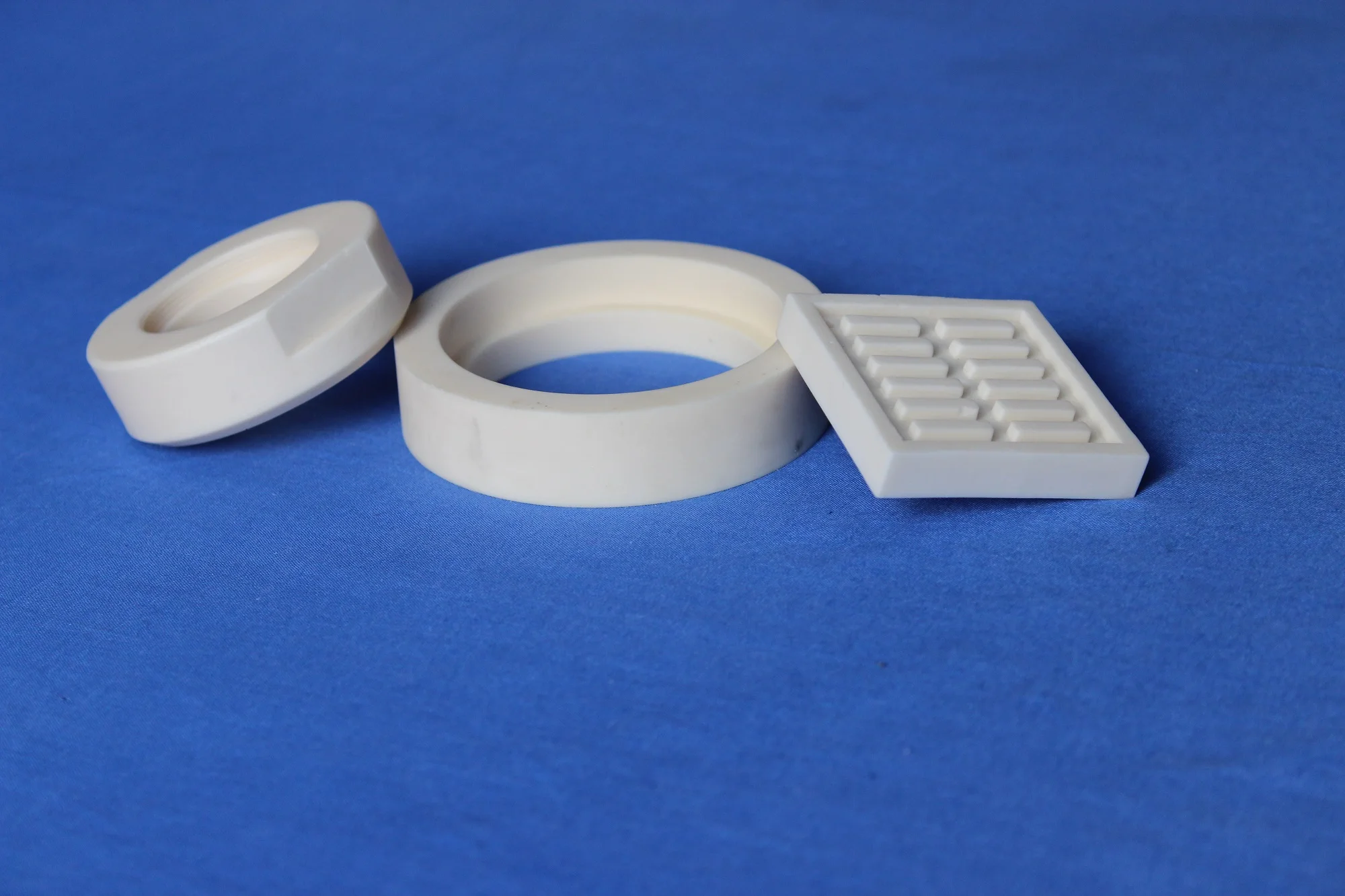 High temperature  alumina ceramic componentsTechnical Ceramic Custom Parts and Components