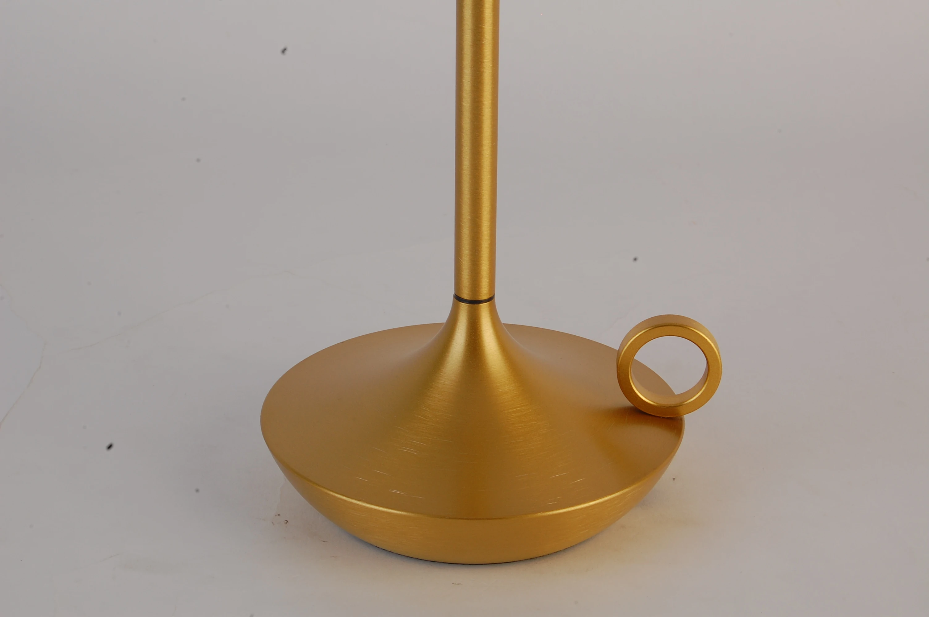 DC Charging Desk Lamp for Bar Candle LED Light New Design