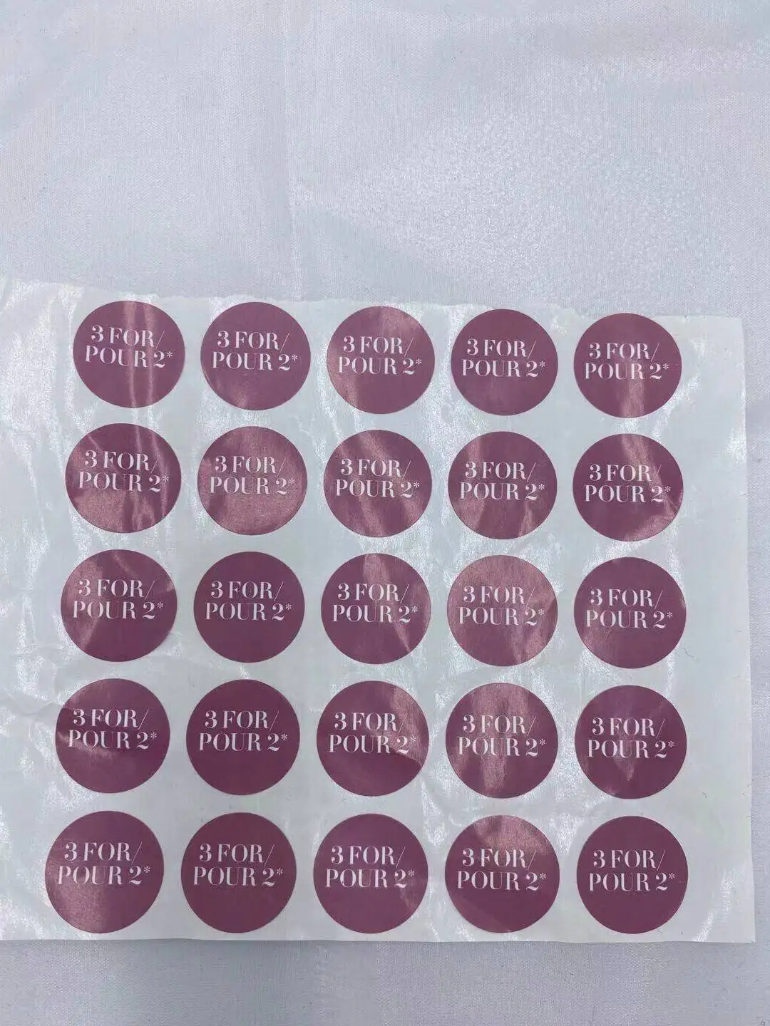 China Professional Factory Custom Sticker Clothing Label Logo Sticker