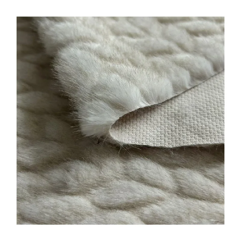 Customized Embossed Solid Long Hair Faux Fur Artificial Soft Fashion Fur Fabric For Clothing