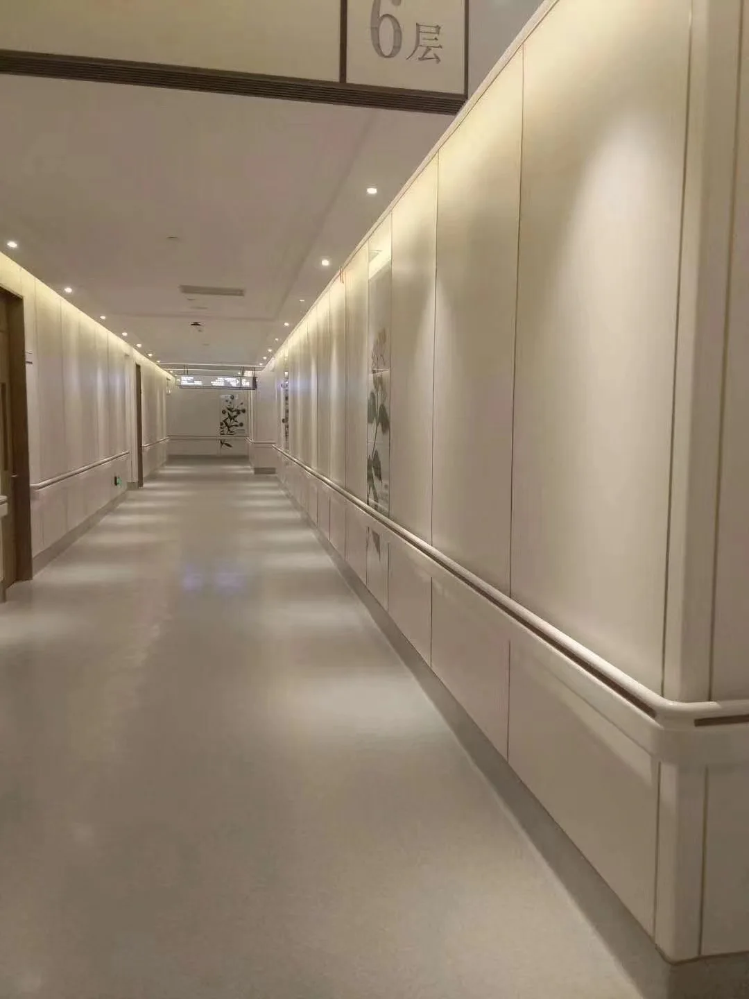 Factory price kindergarten Non-toxic PVC hospital flooring wear-resisting gym floor for sale