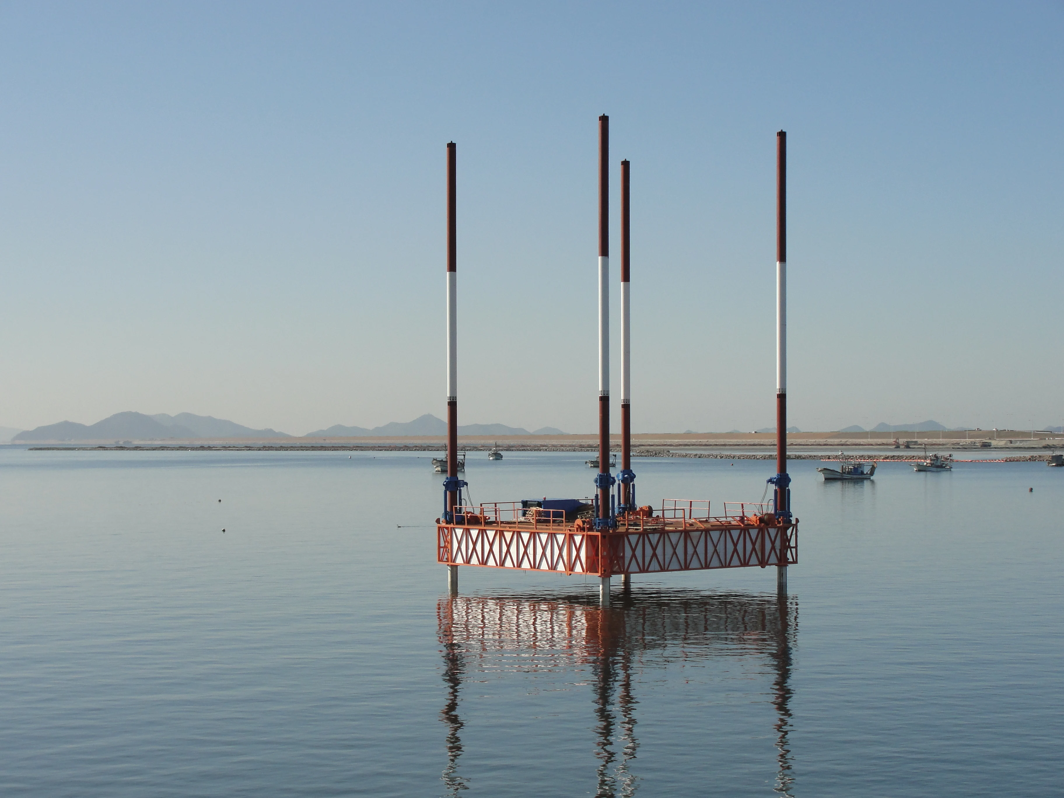 1000T Hydraulic Modular Customizable Steel Crane Landing Engine Work Boat Ship Barge