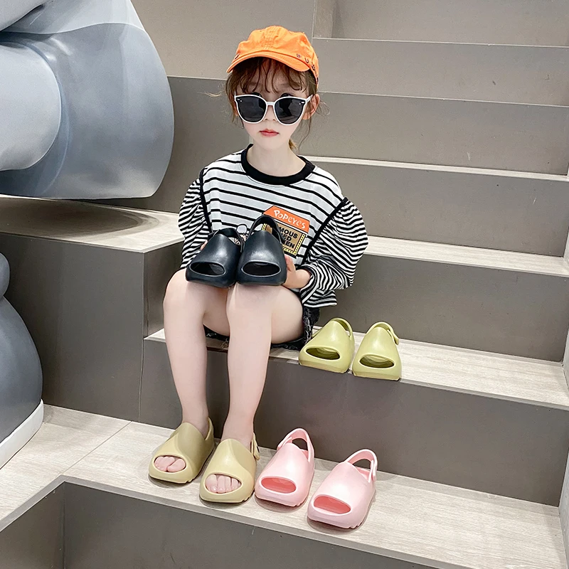 
 Оптовая продажа, детские летние модные мягкие амортизирующие тапочки, детская одежда, более удобные и удобные для ношения  