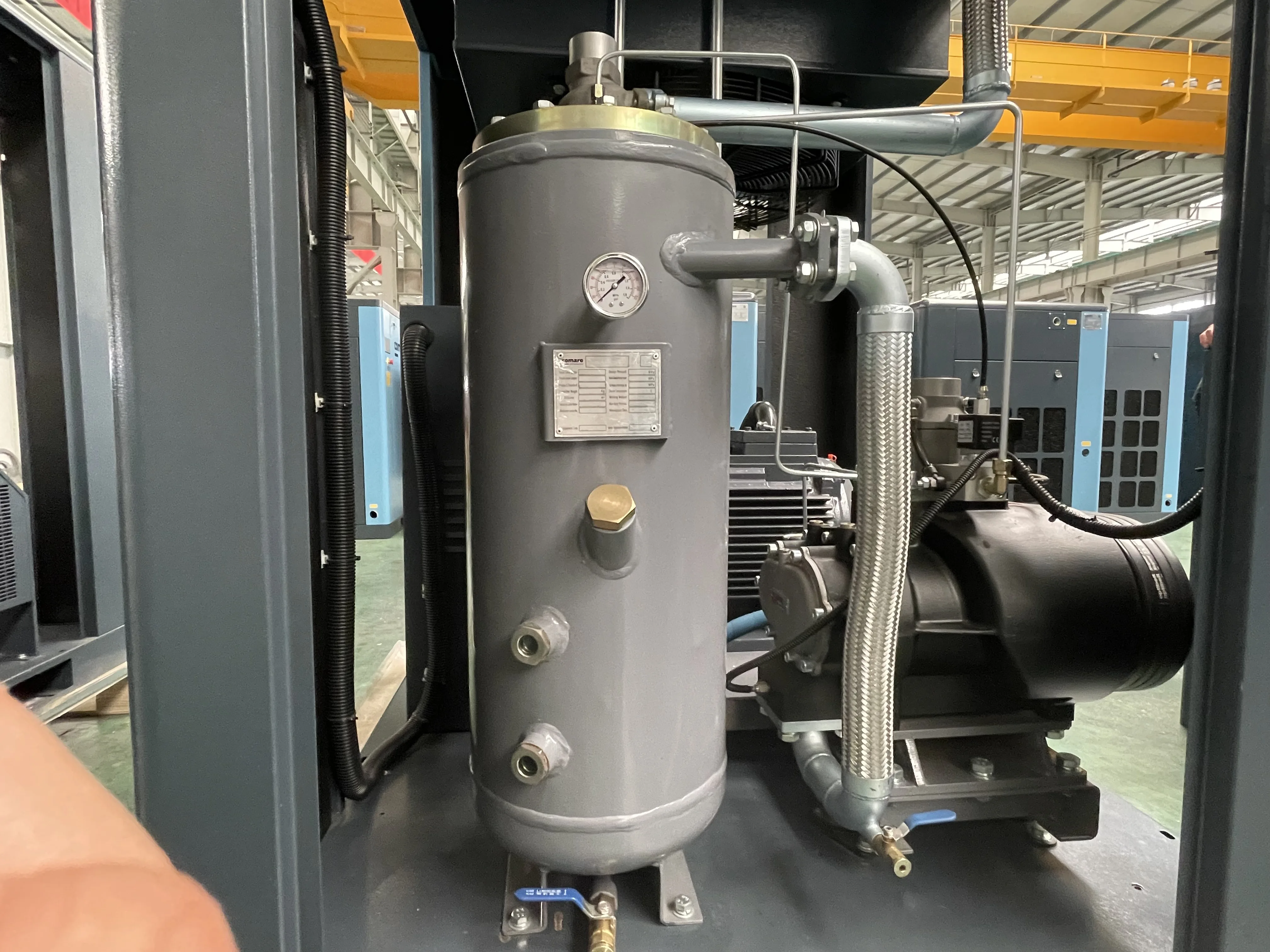 Промышленность VSD VOLG 15T используемая в лазерной машине винтовой интегрированный воздушный компрессор все одном воздушные