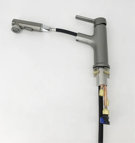 Factory Price Zinc Alloy Bathroom Basin Faucet Pull Out Hot Cold Mixer Water Tap Multifunction Bathroom Faucet