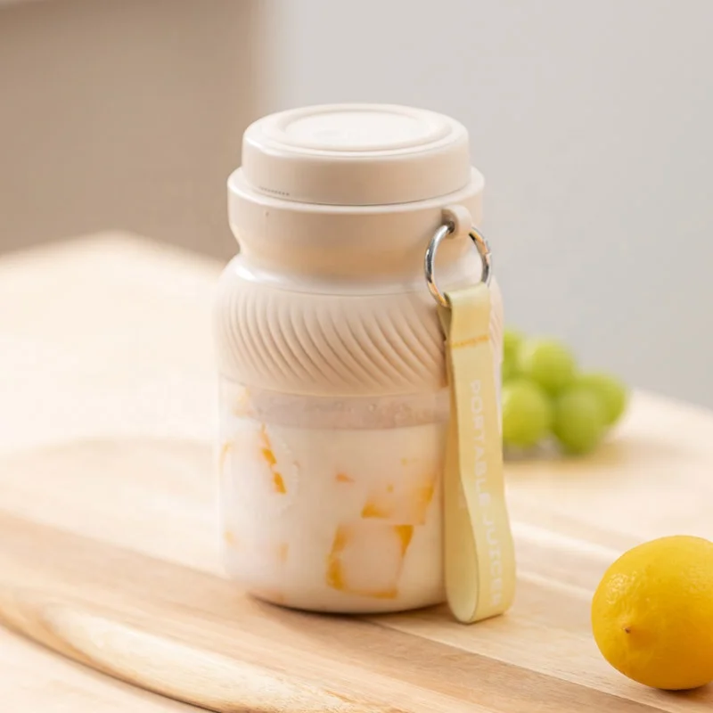 Large capacity 1000ml travel High quality Big power USB charging fresh juice portable blender Juice Beauty milk shake mixer