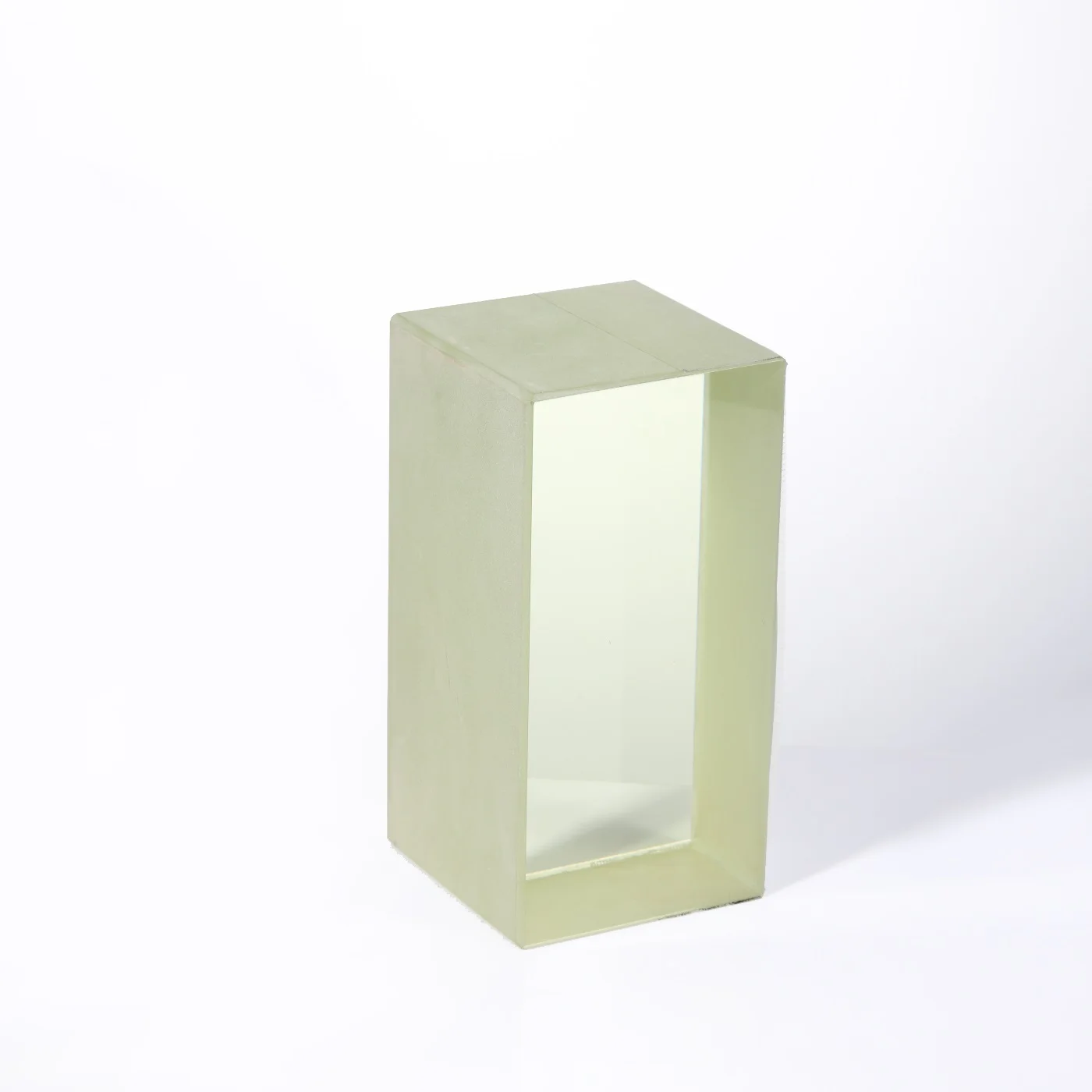 Senior Technician X-Ray Lead Glass CT Scan 60 by 80 cm CE Certified 3mm 15mm 20mm Lead Glass for Medical Protection