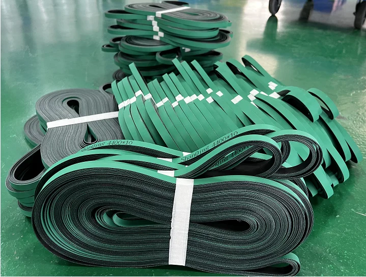 PVC Conveyor Belt Green White Light Plane Assembly Line Industrial Transportation Climbing Synchronous Bel