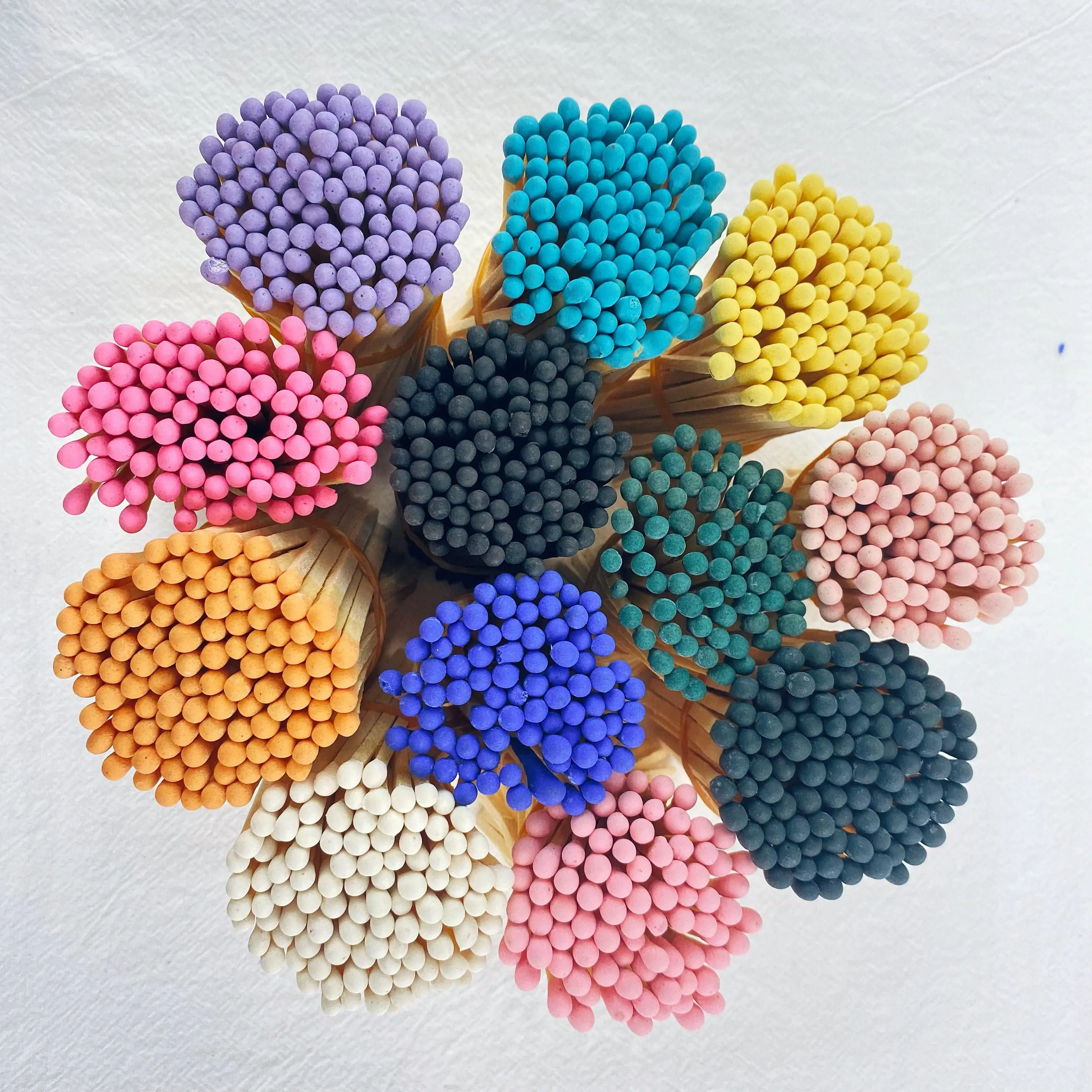 high quality factory color wooden 4 inch Safety custom for candle box stick for hotel colorful in bulk luxury matches