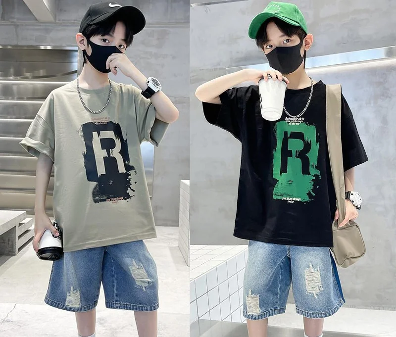 Factory Wholesale High-Quality Summer Boys Fashion 2pc Sets Short Sleeved T-Shirt Summer Suit Handsome Teenage Boy Suit