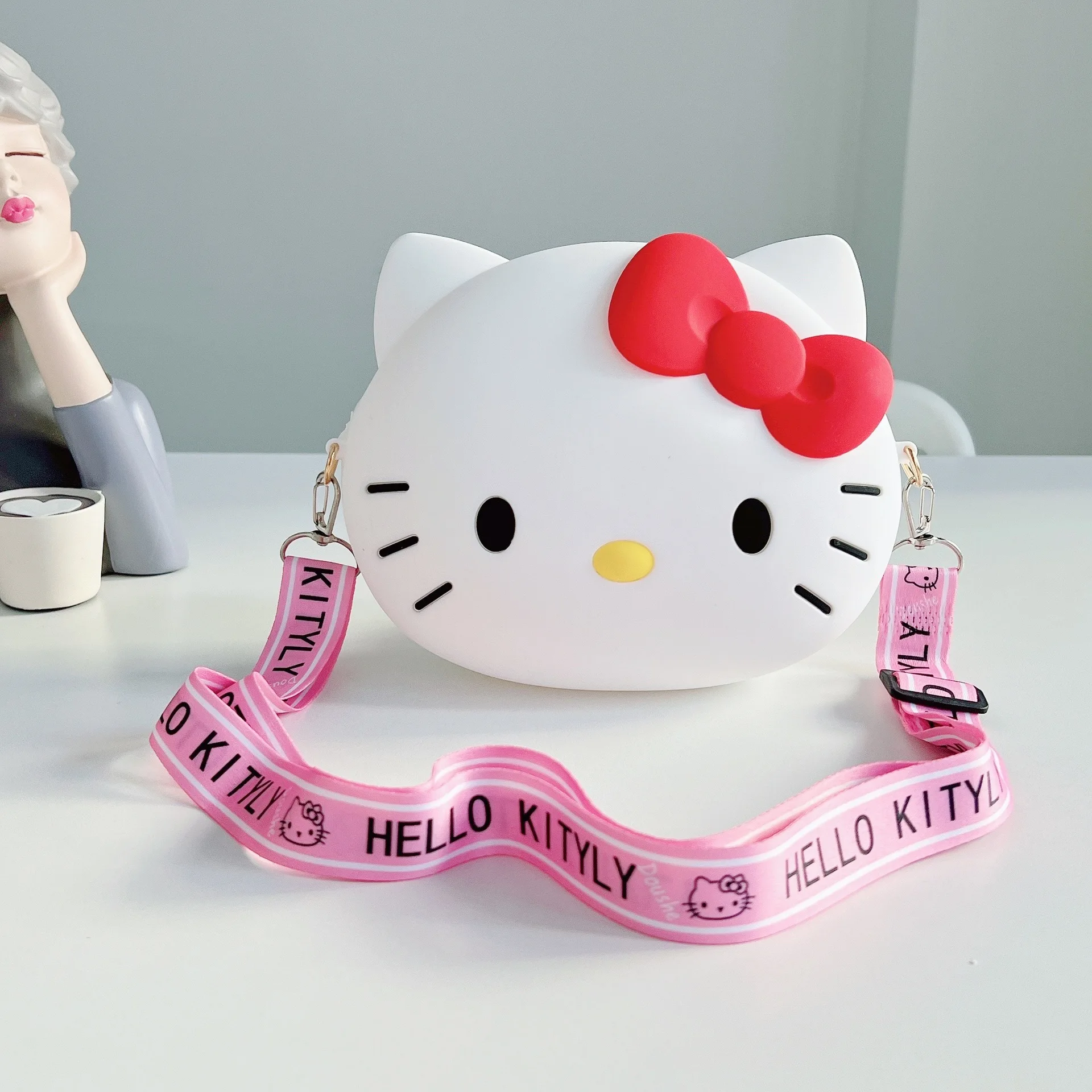 kids toys 2022 cartoon multiple sizes hellokitty bag hellokitty purses hellokitty charms