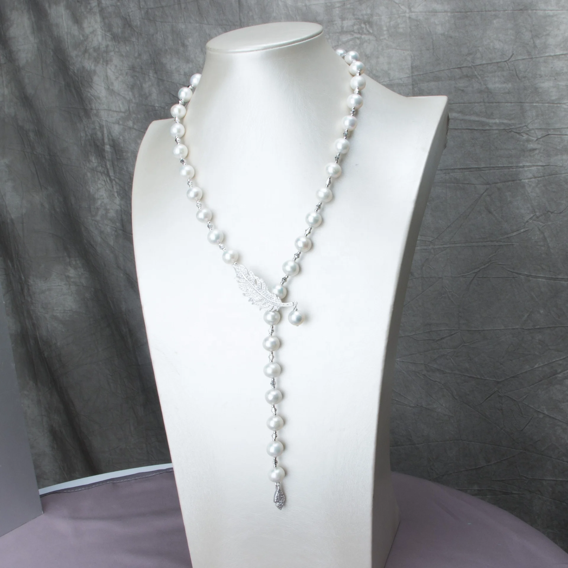 Hot Sale 925 Silver Pendant Freshwater Pearl Feather Necklace For Mother Price