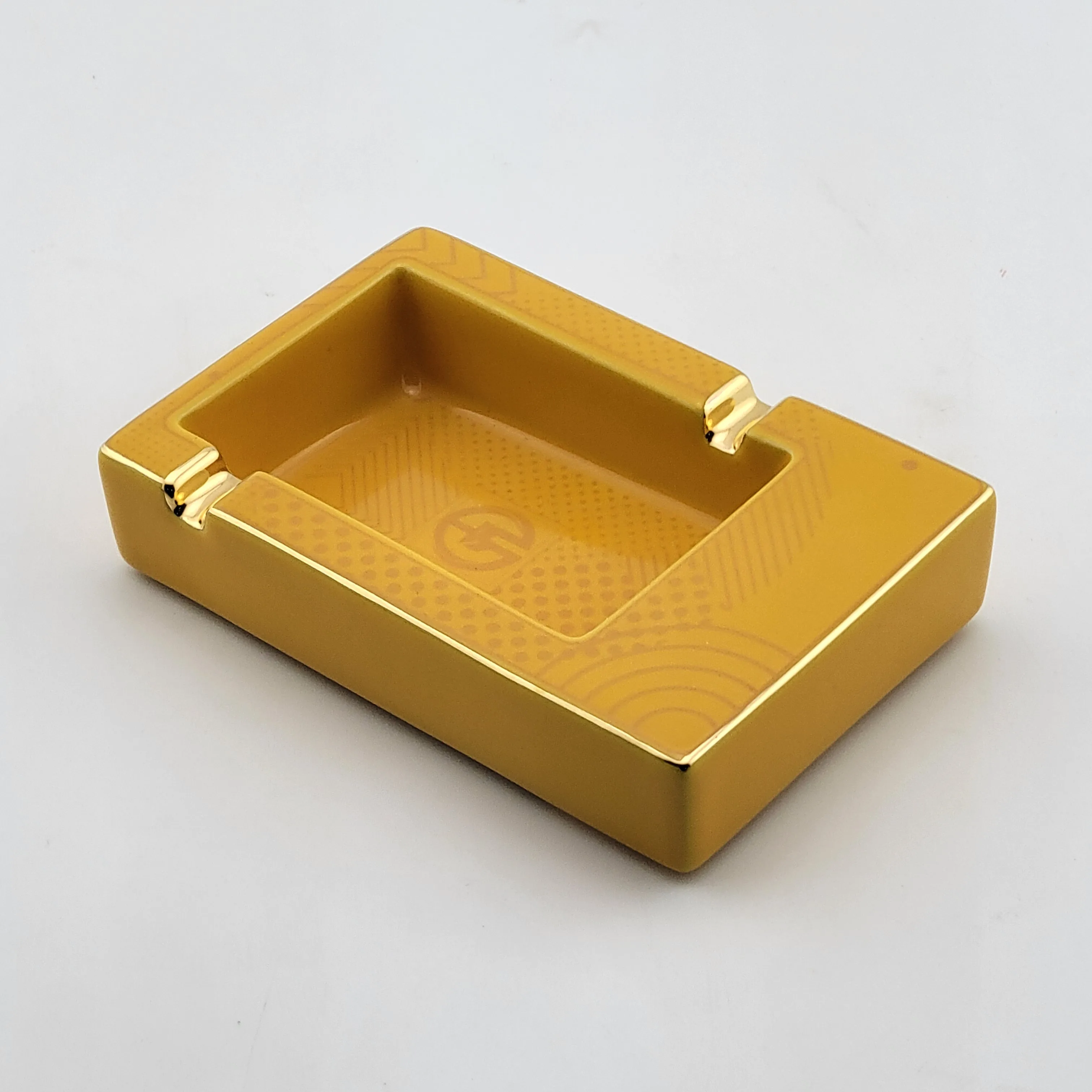 Office Home Cigar Ashtray Red Yellow Ceramic Square Ceramic Smoke Extinguisher Ashtray