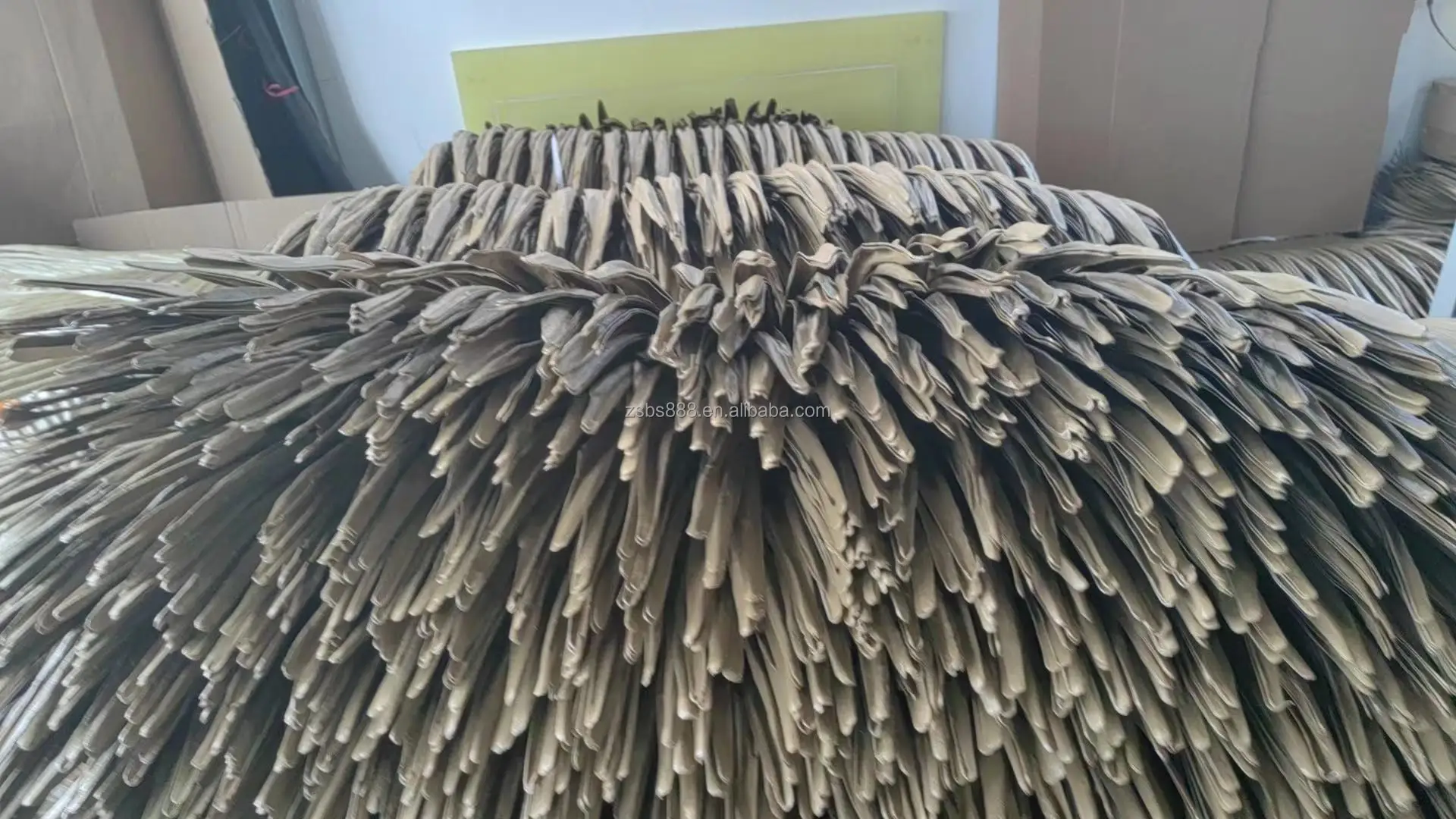 Hotsale waterproof thatch beach umbrella