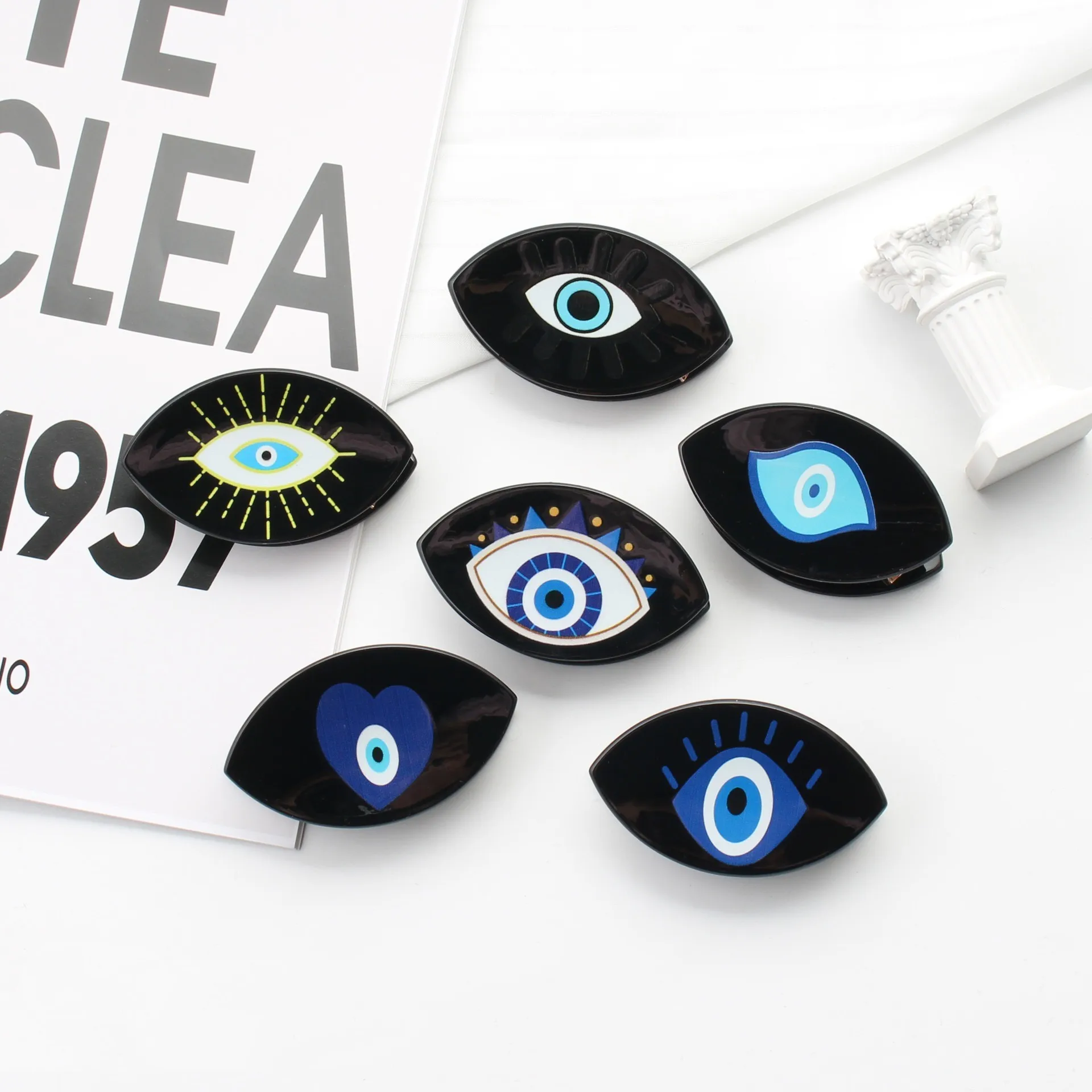 Hair Clamps and Hair Claw Clip about acetic acid hot- Selling INS Style lucky or devil eyes for fashion lady