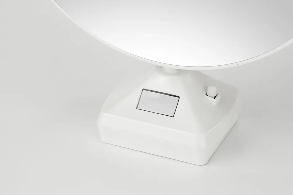 
hot sale funny Magic mirrored plastic led light clocks photo frame 