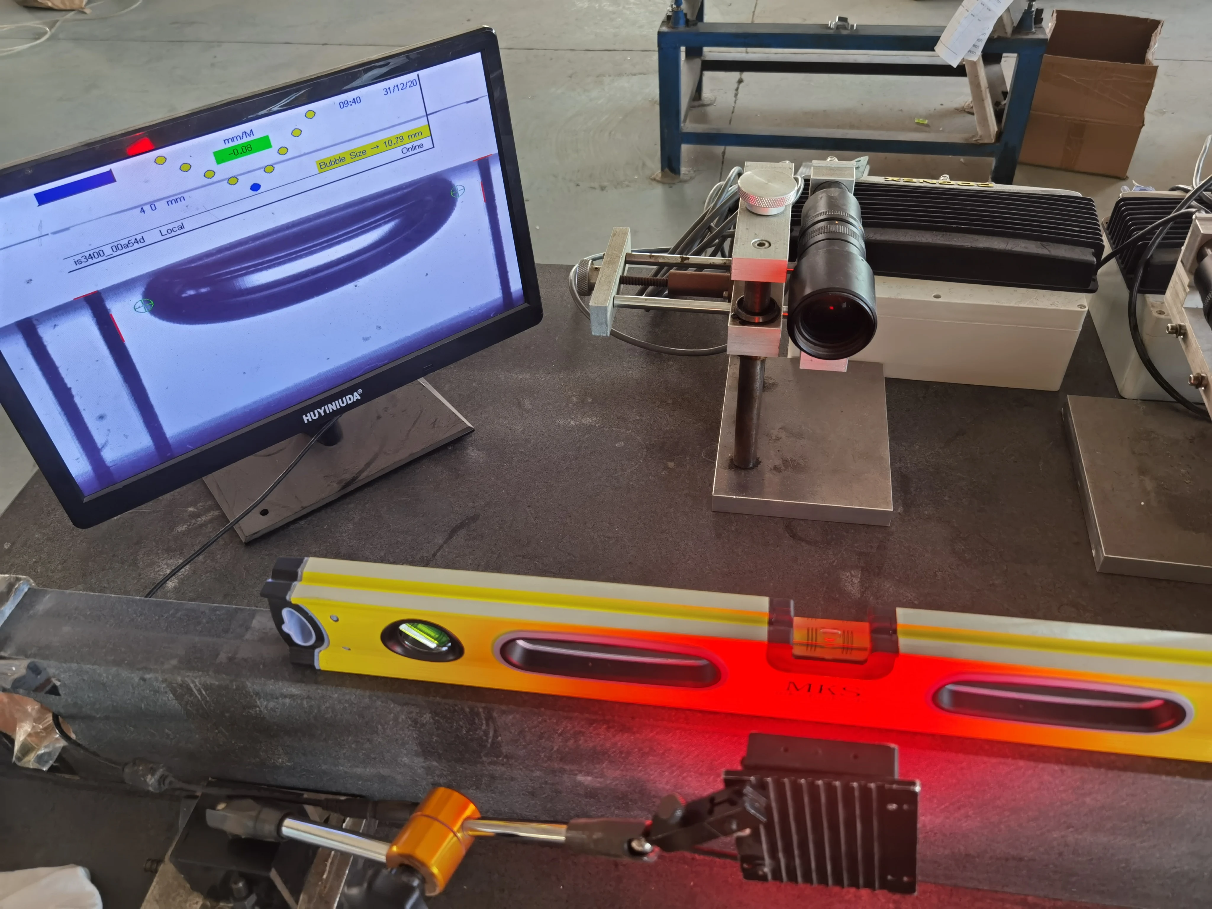 YJ-AL2008D Magnetic Spirit Level Aluminum 30cm-200cm High Precise Spirit Level Tool