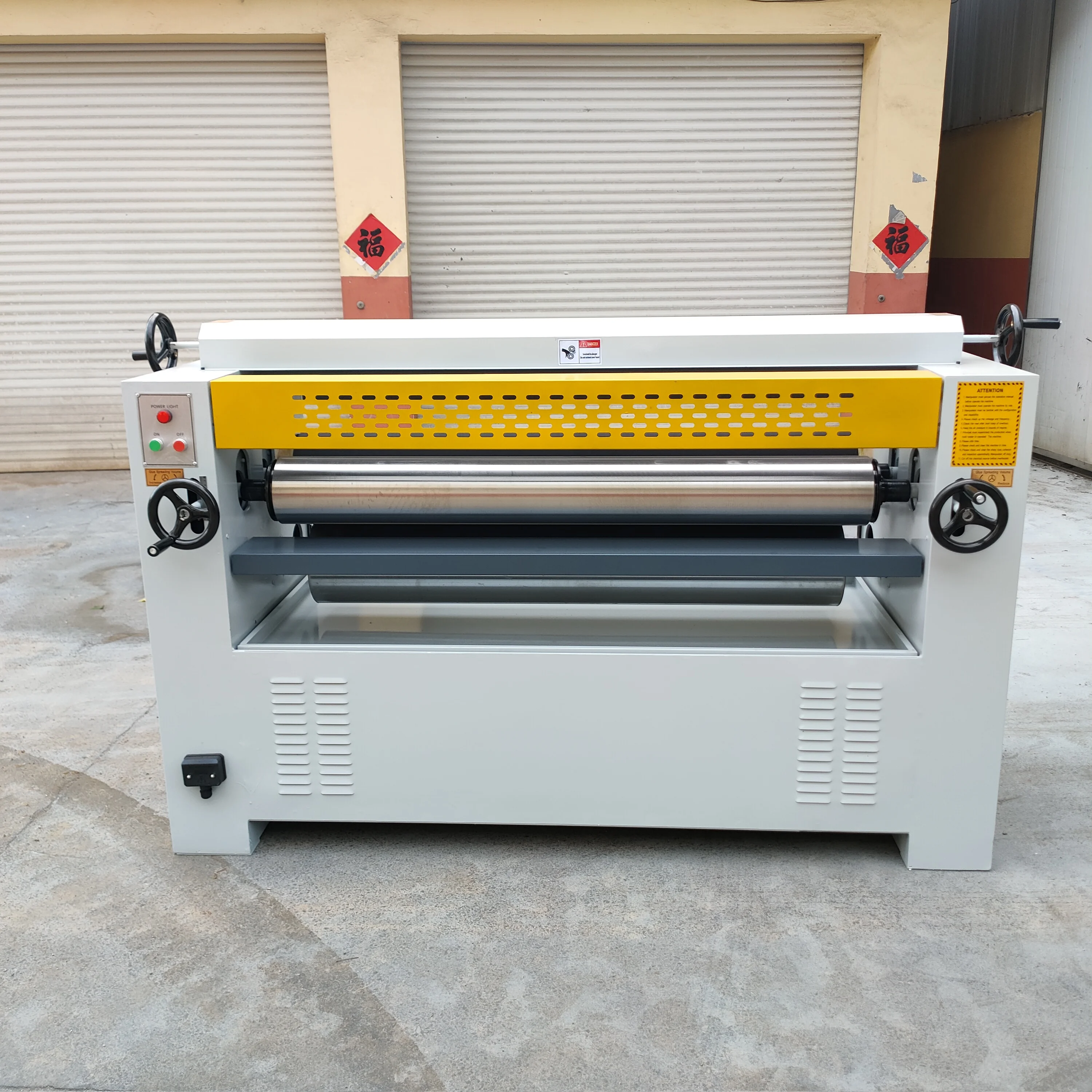 hot sale 1300mm width single side glue spreader