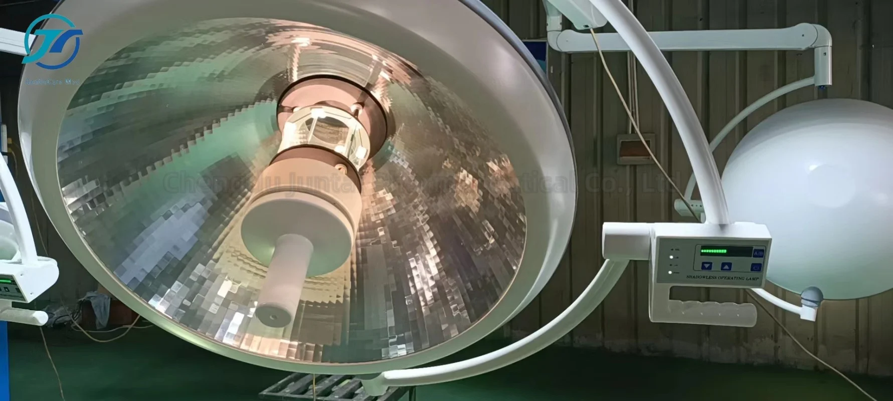 High Quality New Certificated Mounted Ceiling Surgical Light LED Shadowless Operation Lamp For Hospital