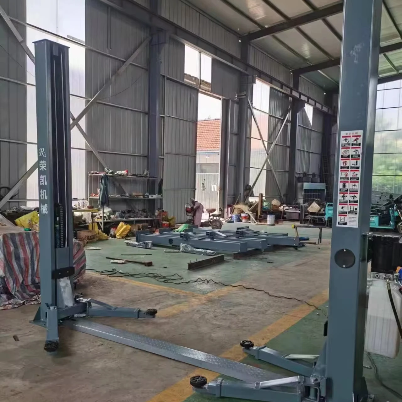 Eco-way Garage Parking Machine Two Post Hydraulic Car Lift With Manual Unlock Release