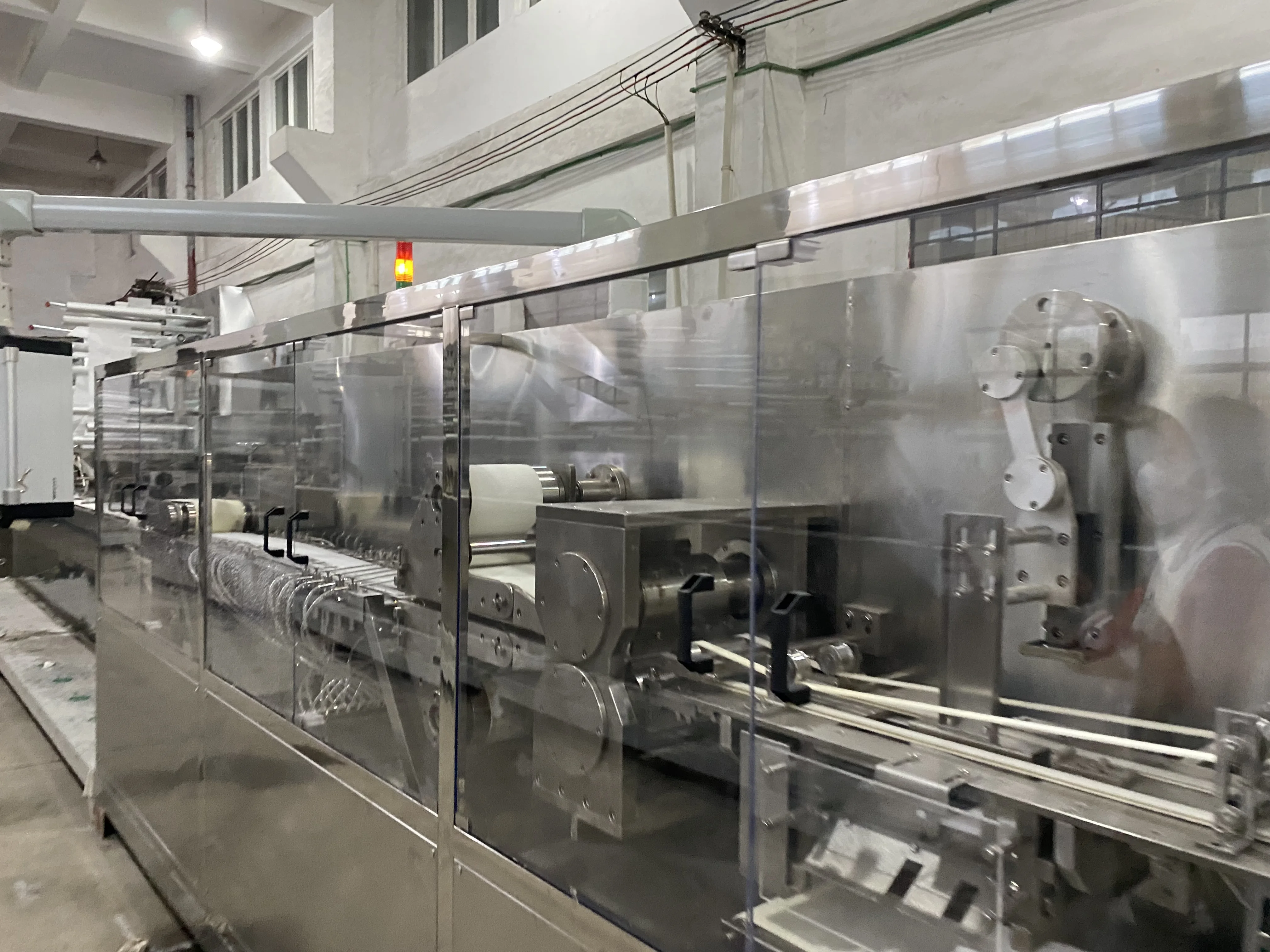 Fully automatic wet paper making machine