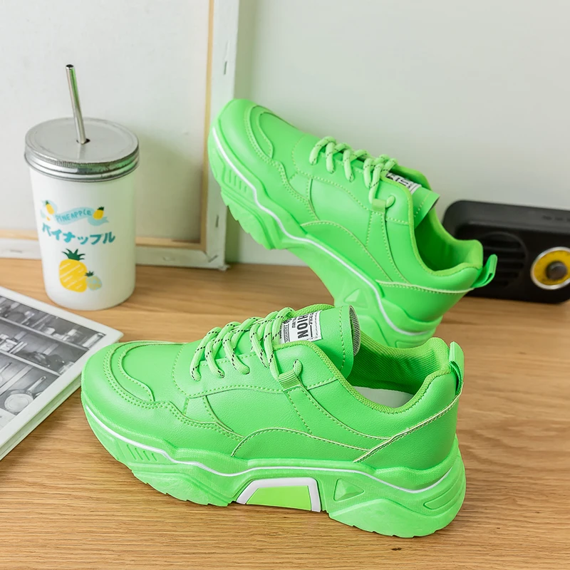 2019 Stylish thick-soled comfortable lace up breathable women green casual sneakers shoes